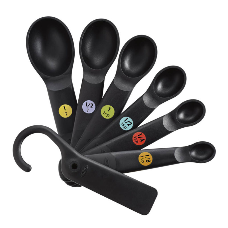 oxo airstream 7 seven piece plastic measuring spoons_1