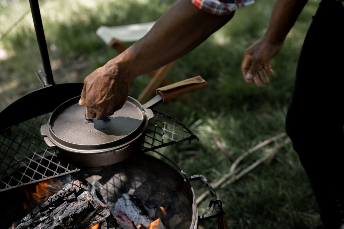 CKW-317_AIOCastIronSkillet-10_LS_17